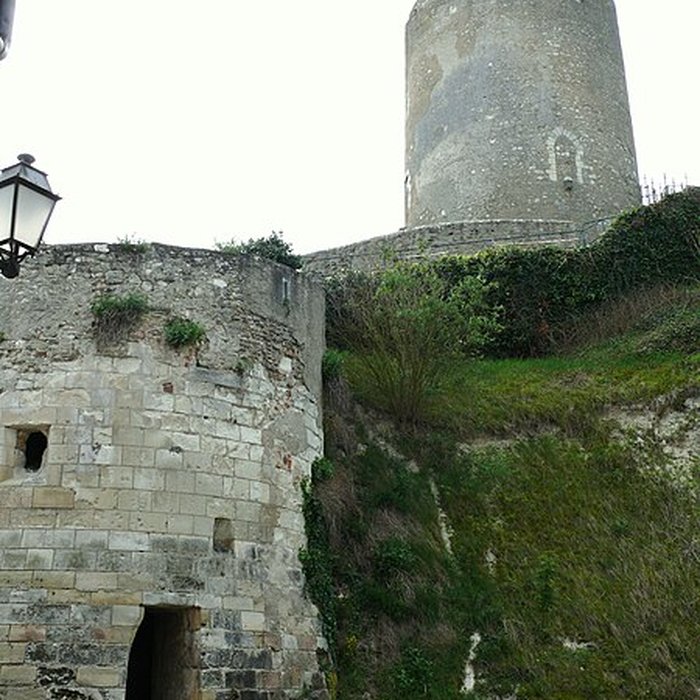 Photo de Tour de César à Châtillon-sur-Indre