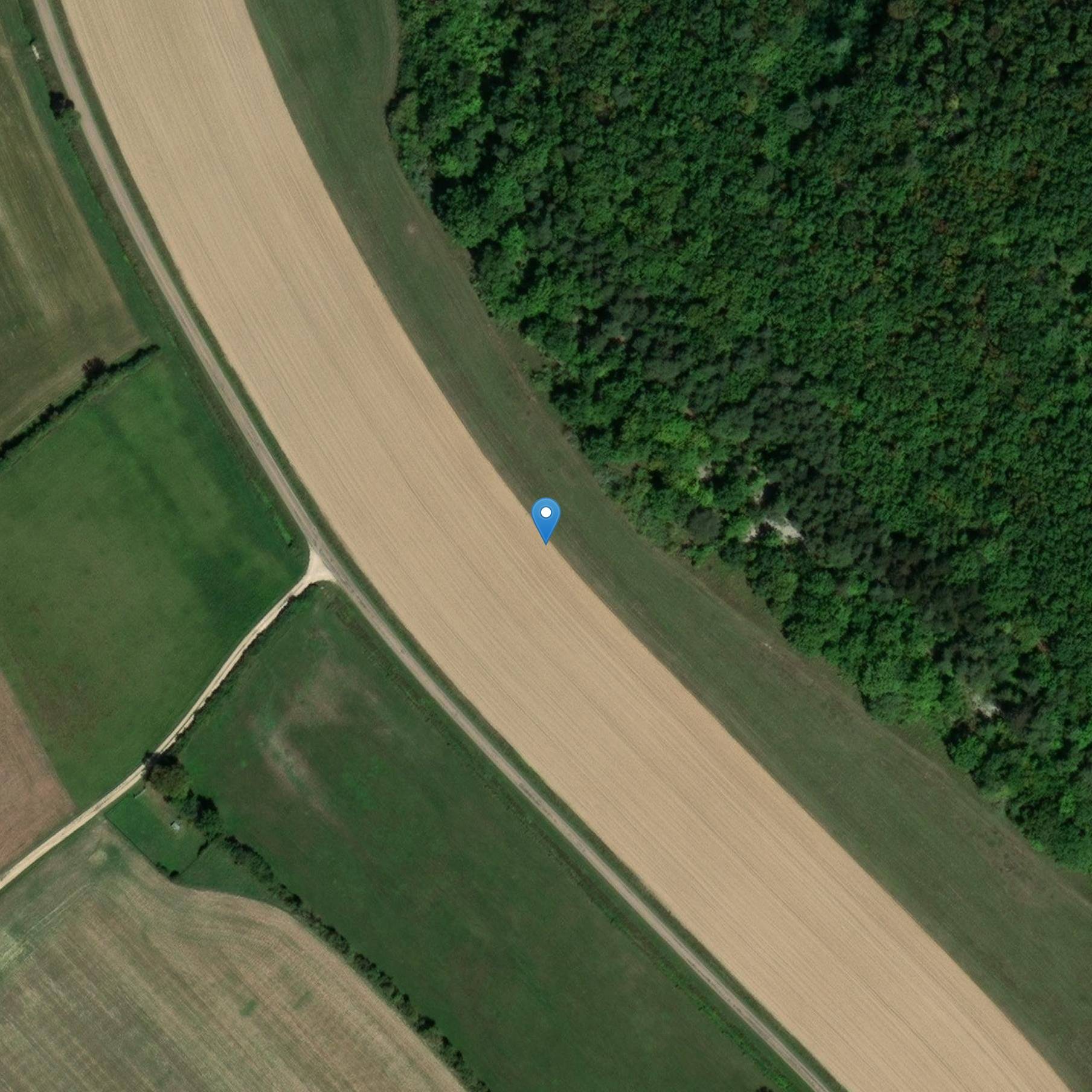 Photo de Cross of the fountain Saint-Georges d'Étourvy