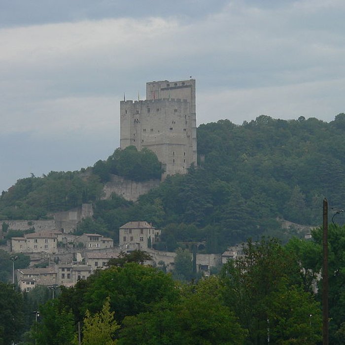 Photo de Tour de Crest