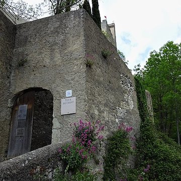 Tour de Crest