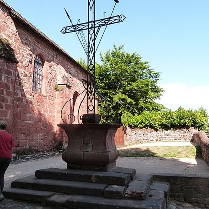 Photo de Croix de la Passion de Collonges-la-Rouge