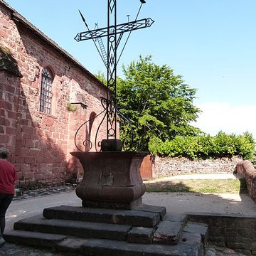Croix de la Passion de Collonges-la-Rouge