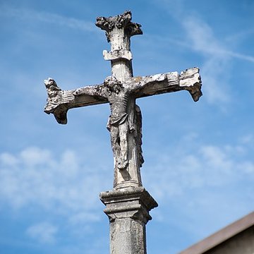 Croix en pierre 1604