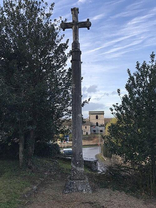 Croix de l'ancien cimetière de Rans