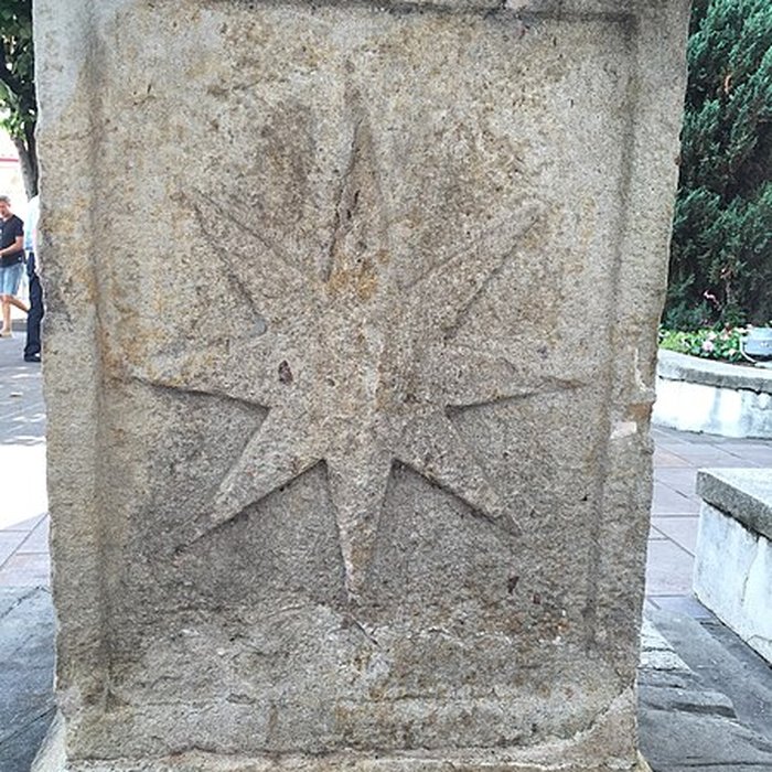 Photo de Croix de lancien cimetière dHendaye