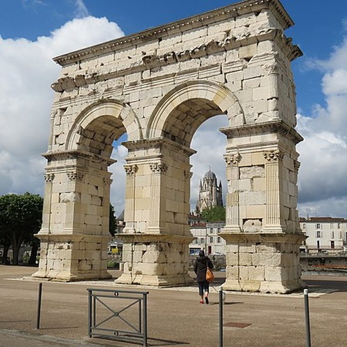 Photo de Arc de Germanicus à Saintes