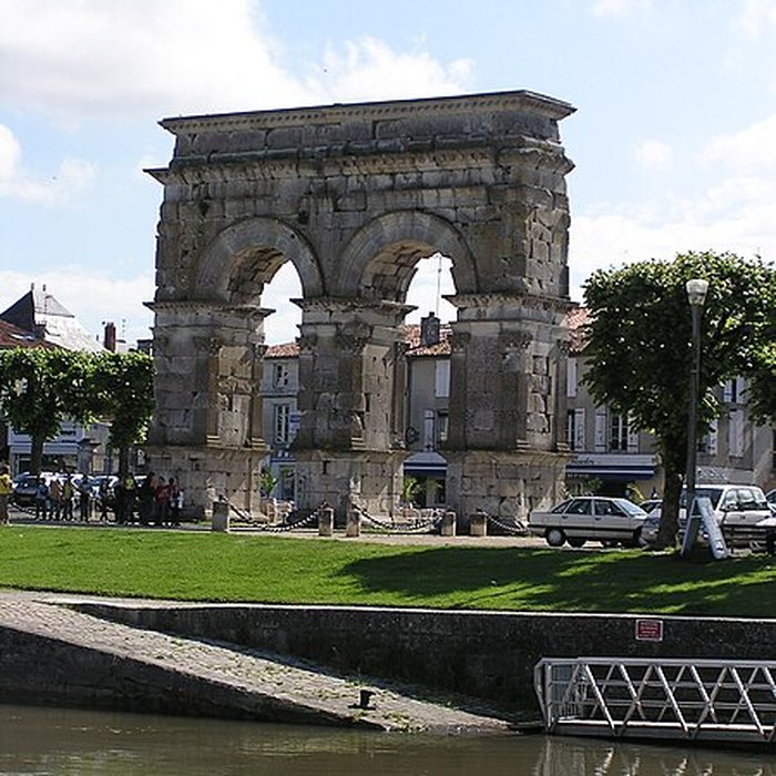 Photo de Arc de Germanicus à Saintes