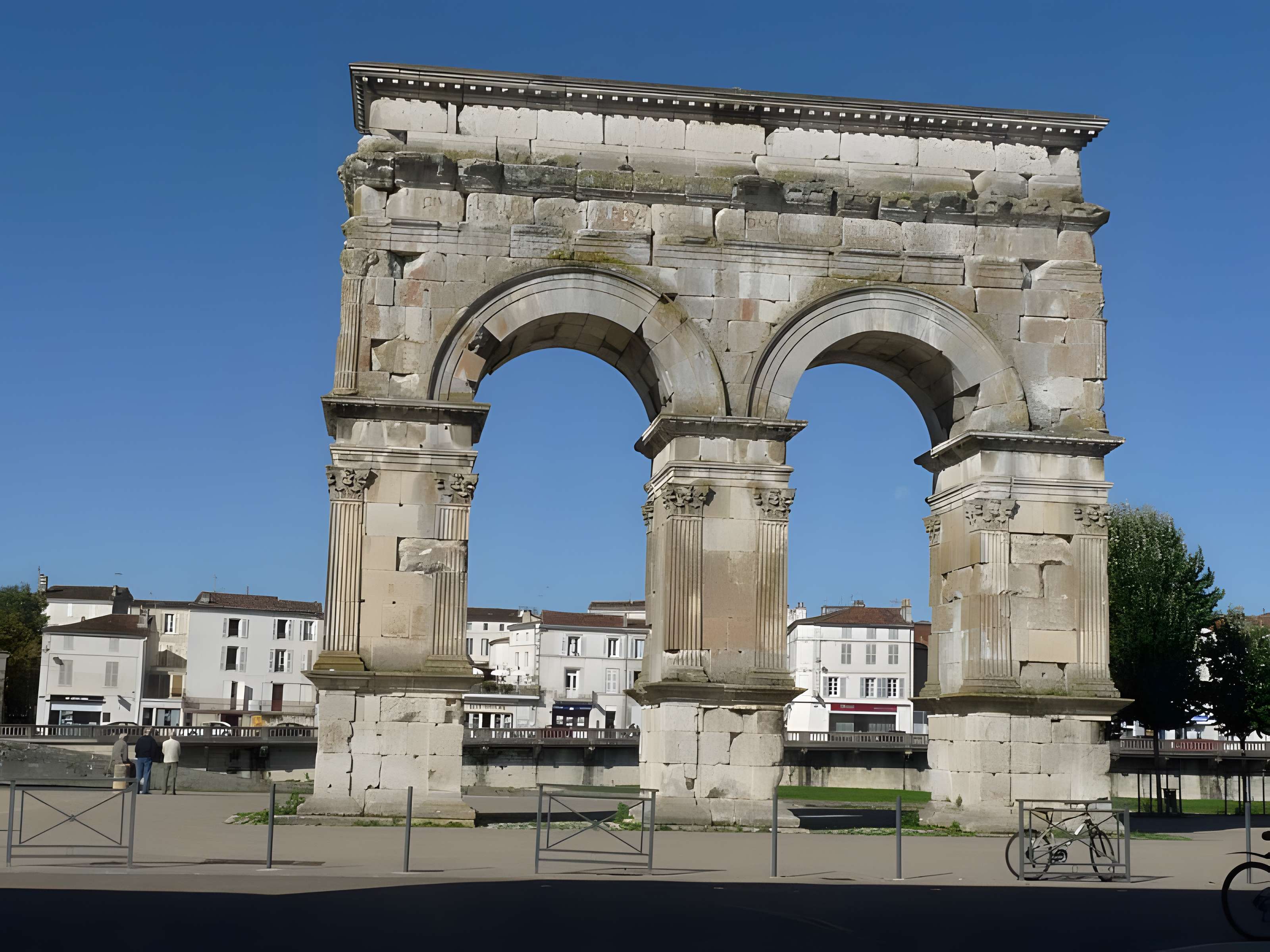 Arc de Germanicus à Saintes