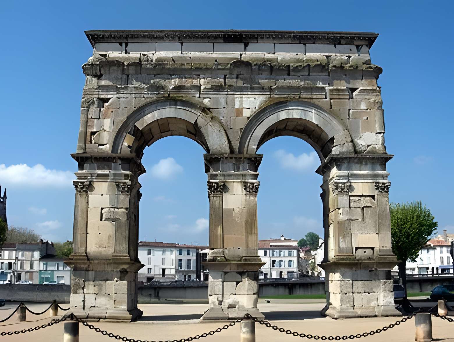 Arc de Germanicus à Saintes 