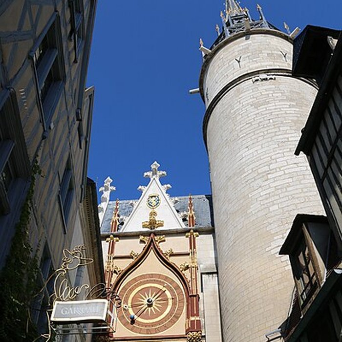 Photo de Tour de lHorloge dAuxerre