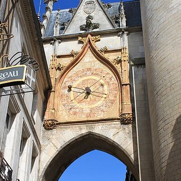Tour de lHorloge dAuxerre