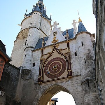 Tour de lHorloge dAuxerre