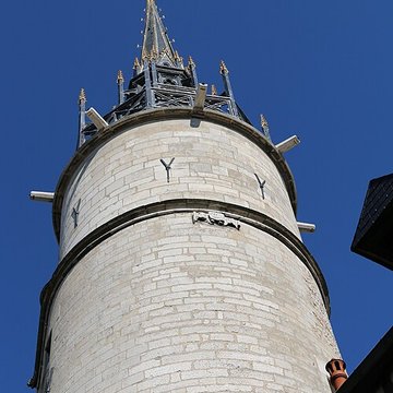 Tour de lHorloge dAuxerre