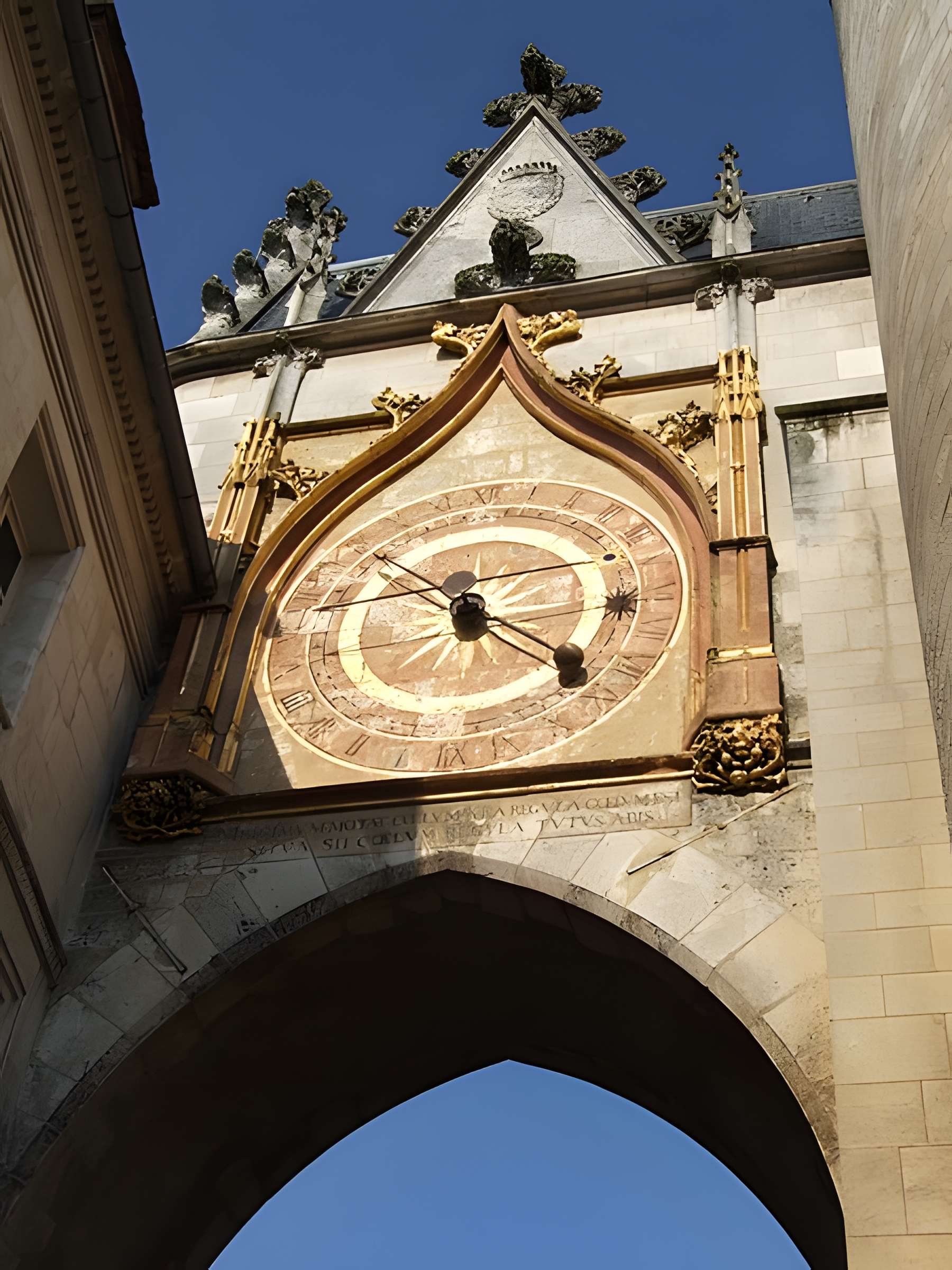 Tour de l'Horloge d'Auxerre