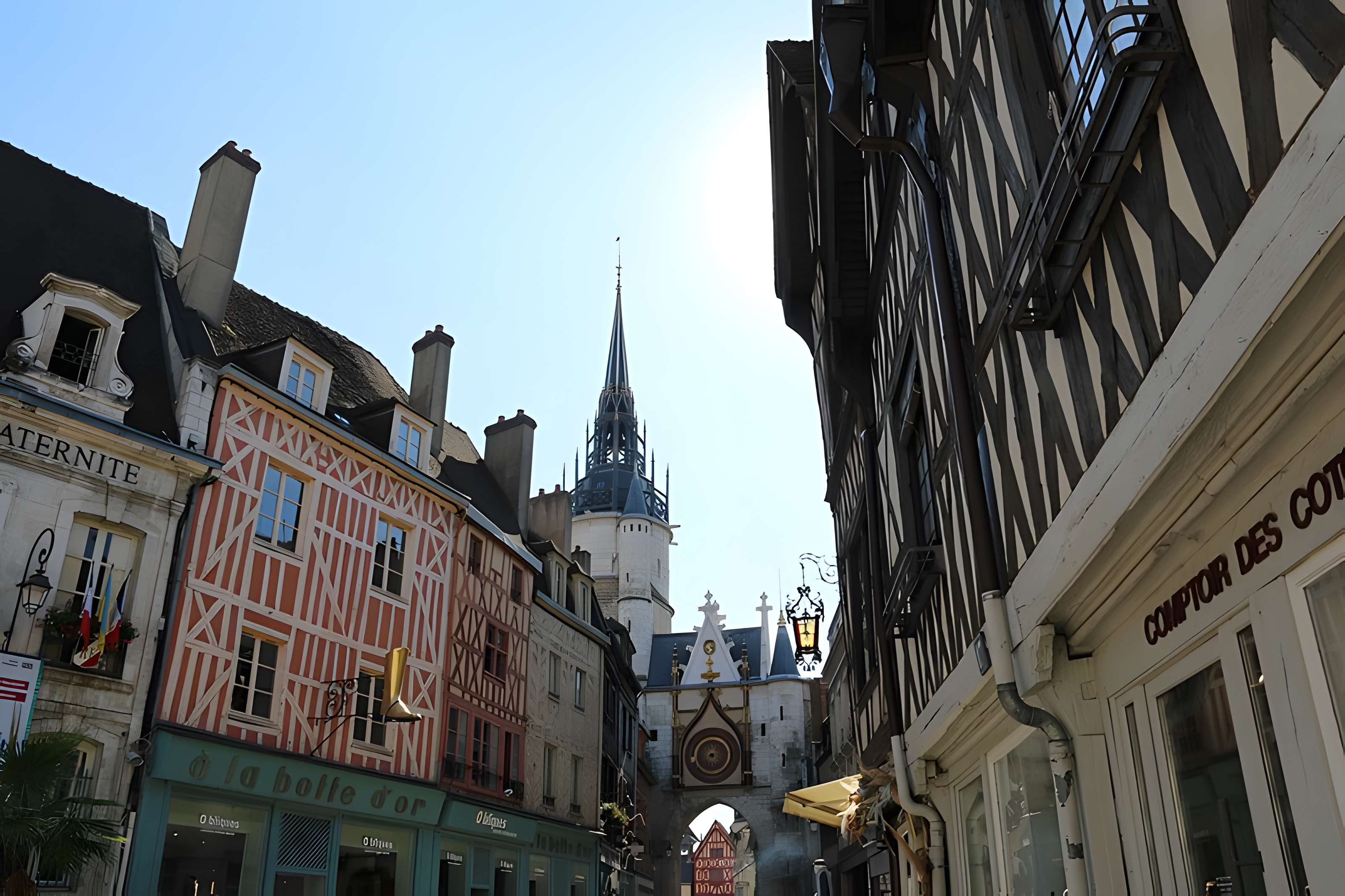 Tour de l'Horloge d'Auxerre