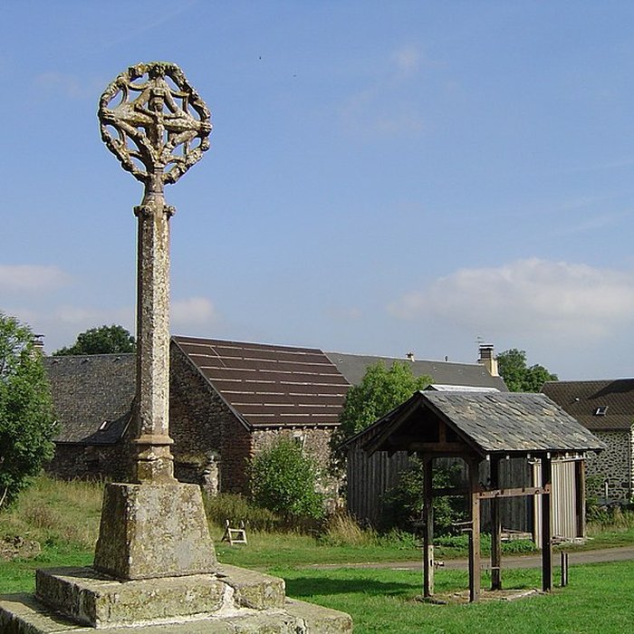 Photo de Croix de granit du XVe siècle dite Croix de Mons