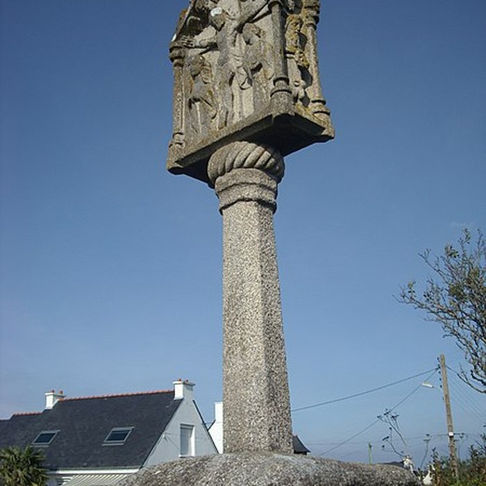 Photo de Croix de Montsarrac à Séné