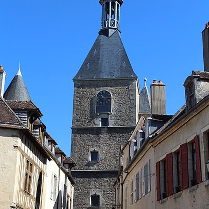 Photo de Tour de lHorloge dAvallon