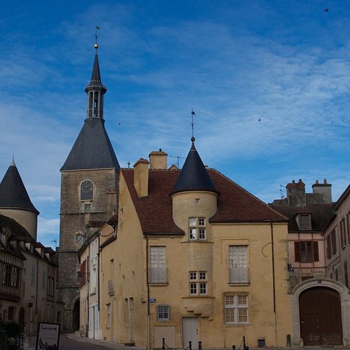 Photo de Tour de lHorloge dAvallon