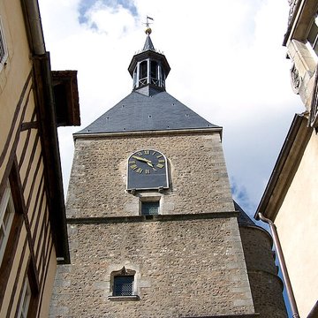 Tour de lHorloge dAvallon