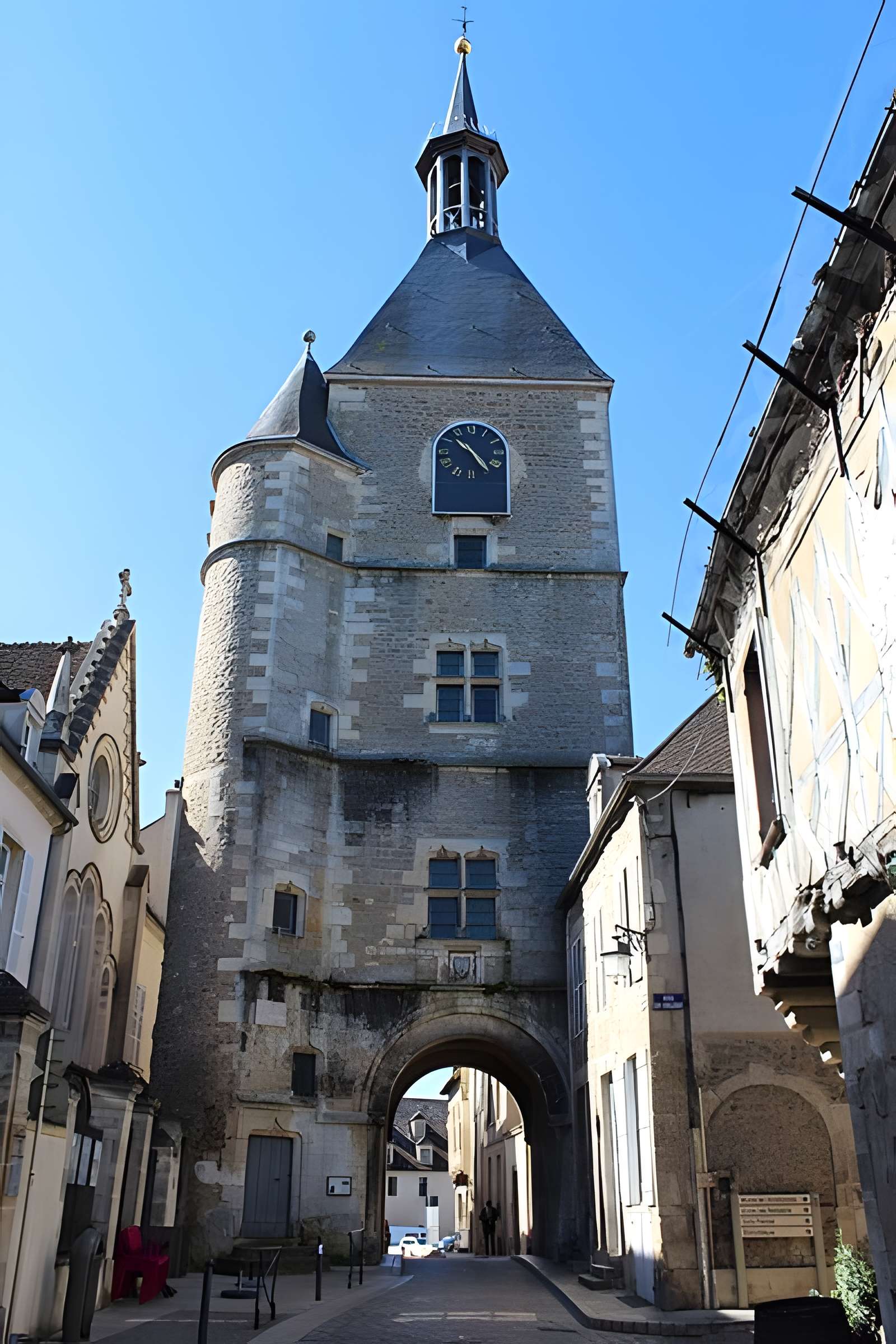 Tour de l'Horloge d'Avallon