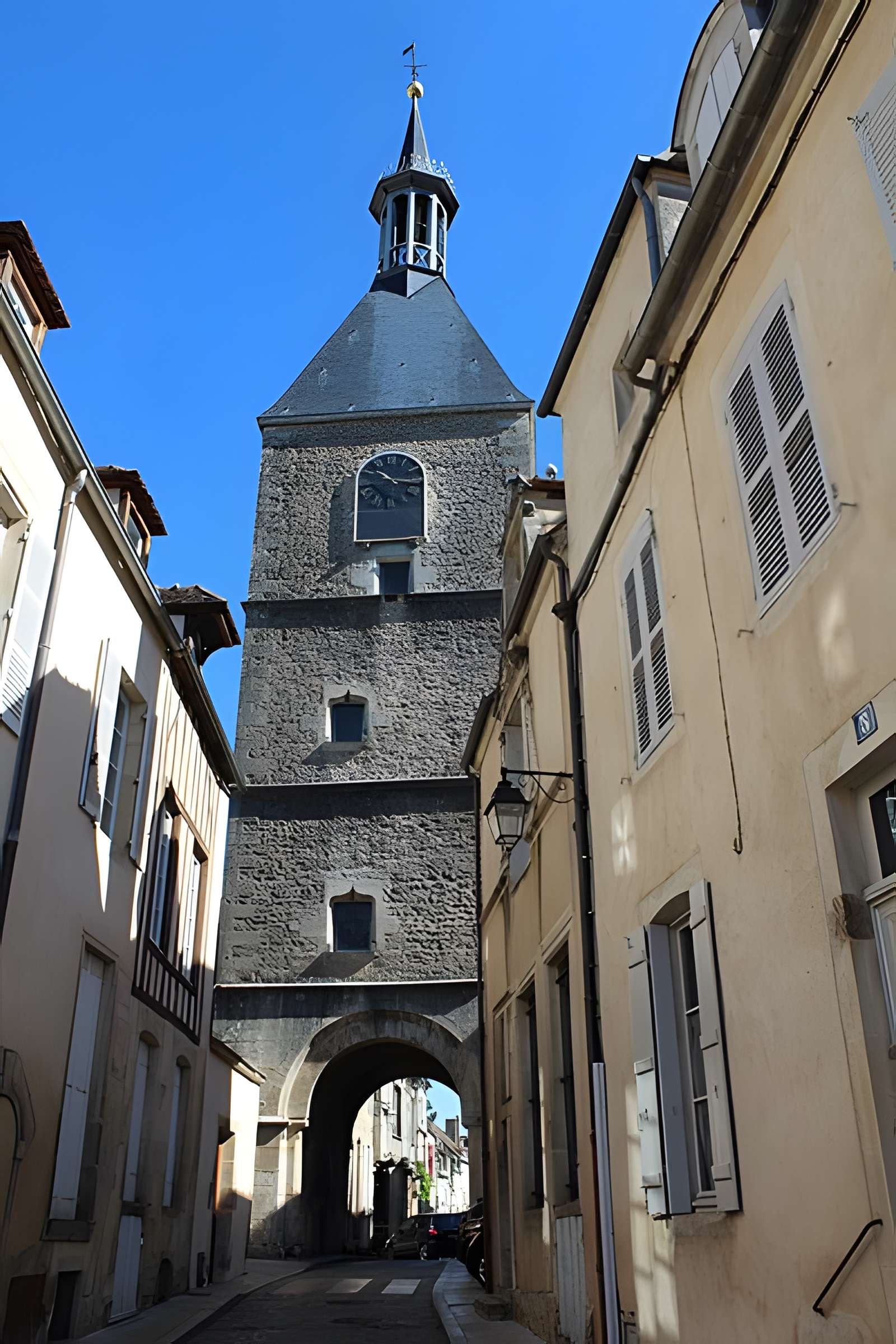 Tour de l'Horloge d'Avallon