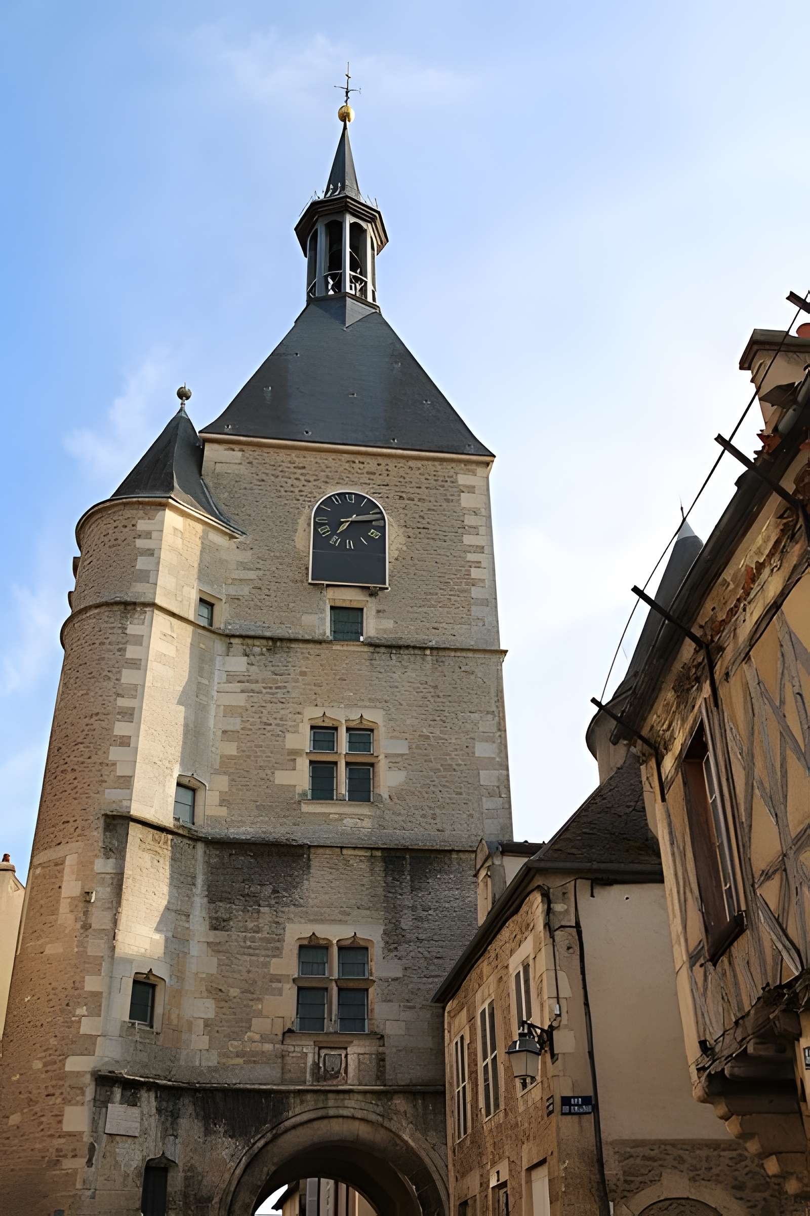 Tour de l'Horloge d'Avallon