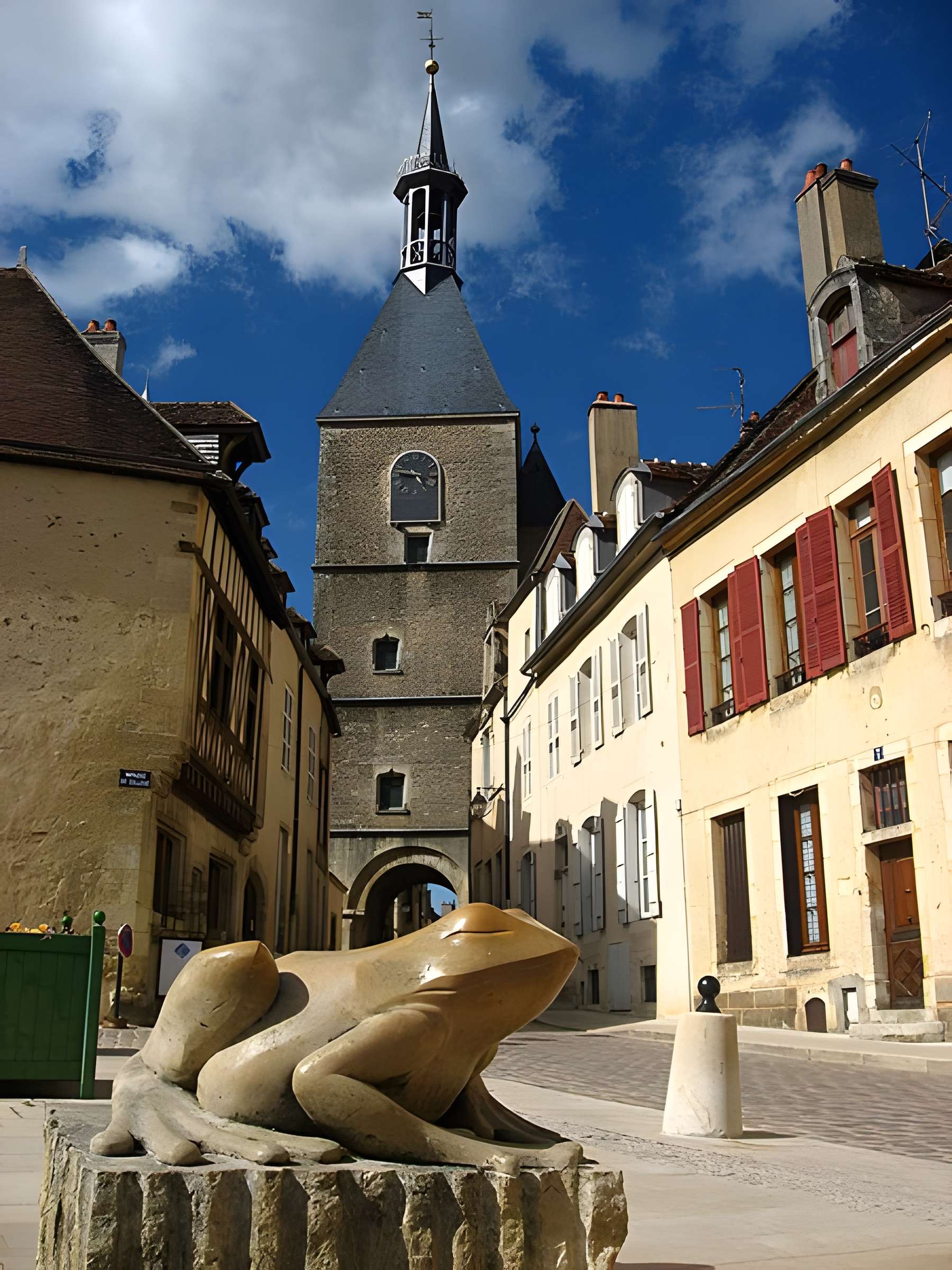 Tour de l'Horloge d'Avallon