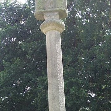 Croix de Roblin à Ploërmel