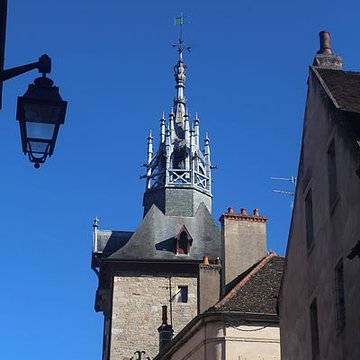 Tour de lhorloge de Beaune
