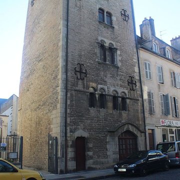 Tour de lhorloge de Beaune