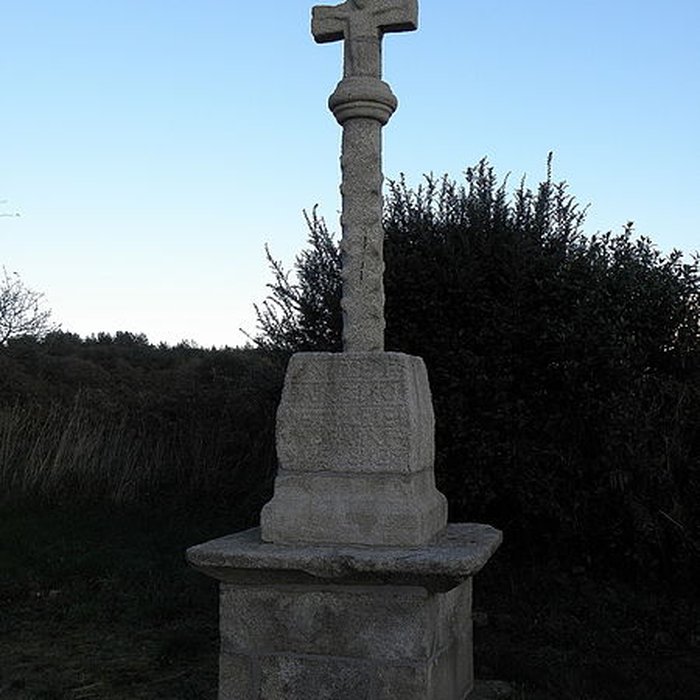 Photo de Croix de Saint-Ener à Botsorhel
