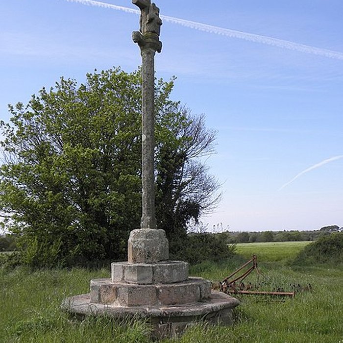 Photo de Croix de Saint-Fiacre à Lanmeur