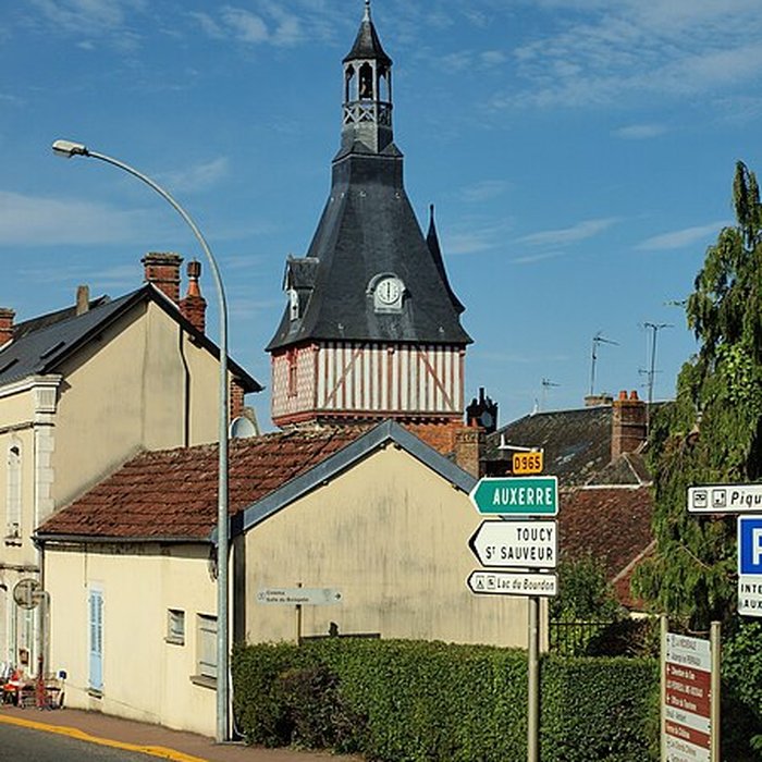 Photo de Tour de lHorloge de Saint-Fargeau