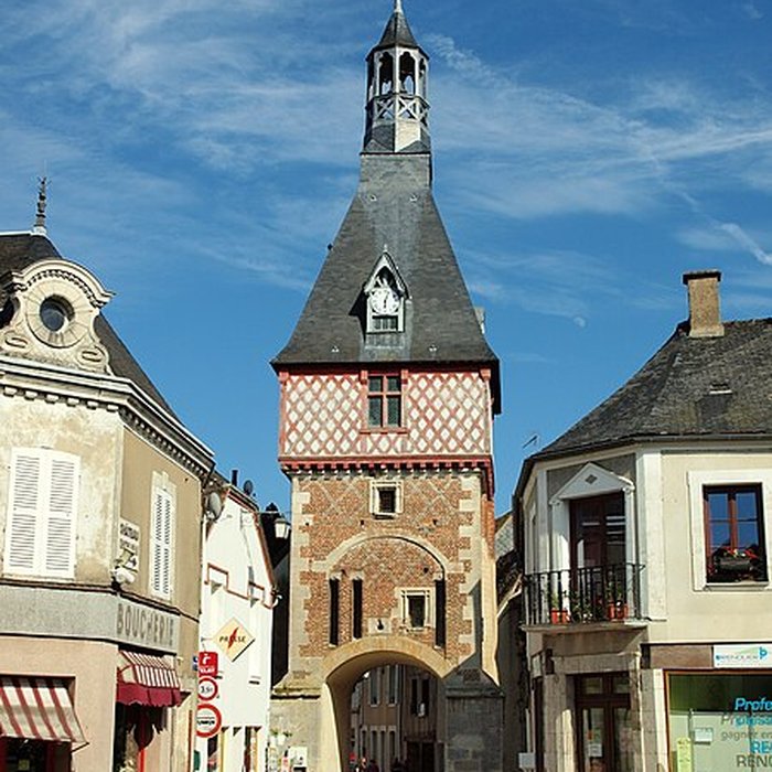 Photo de Tour de lHorloge de Saint-Fargeau