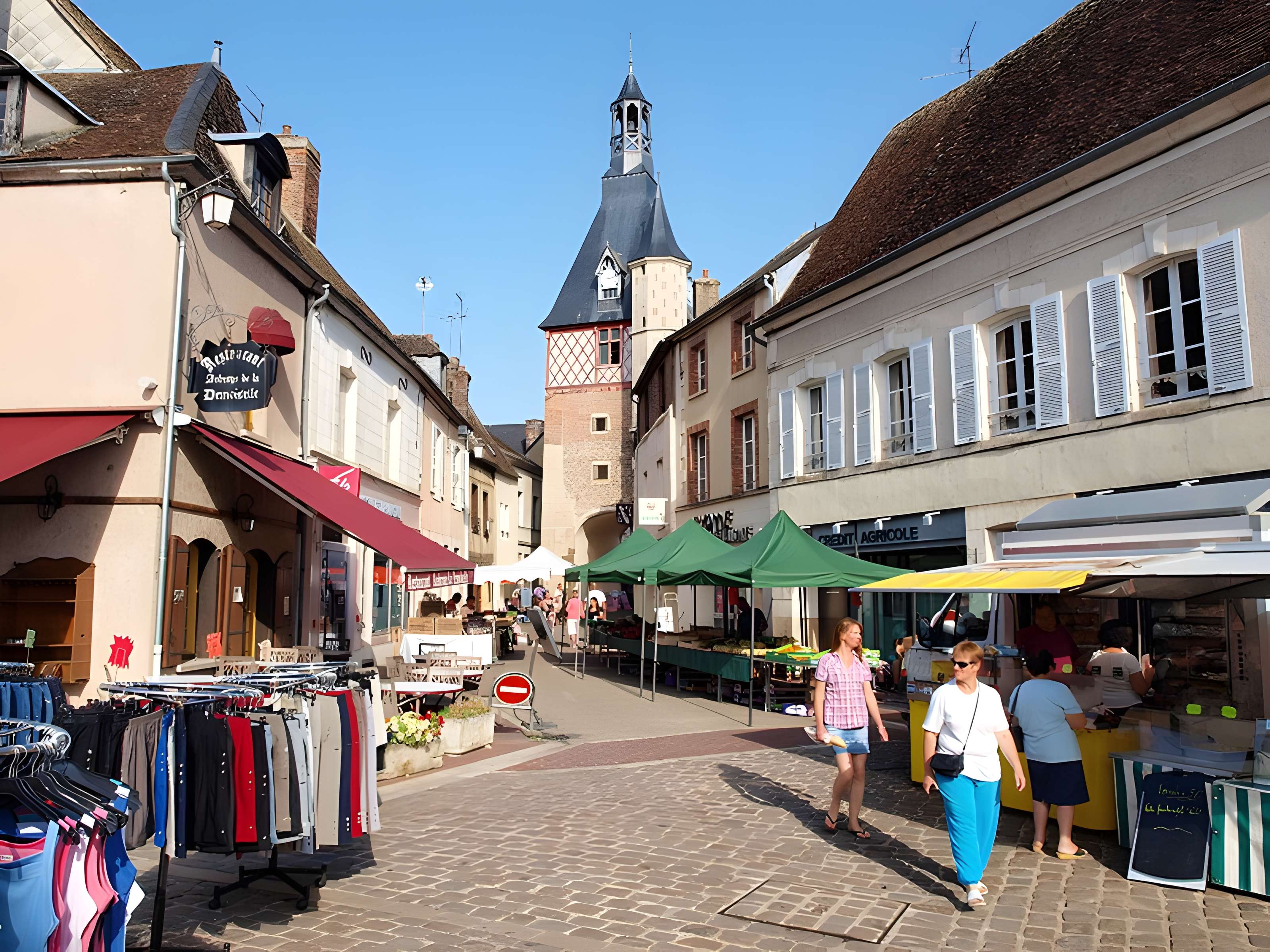 Tour de l'Horloge de Saint-Fargeau