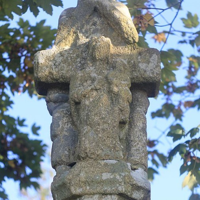 Photo de Croix de Saint-Jean-du-Poteau à Plumelin