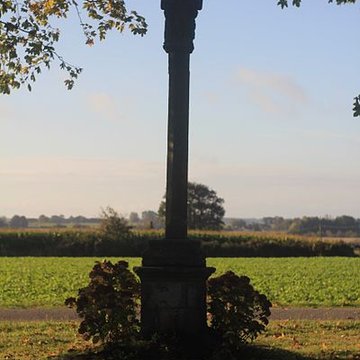 Croix de Saint-Jean-du-Poteau à Plumelin