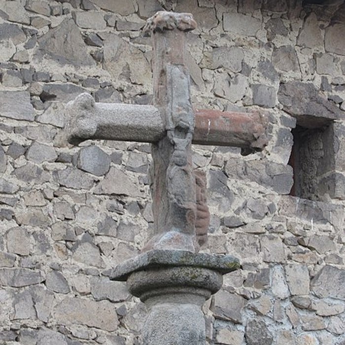 Photo de Croix de Saint-Symphorien-de-Mahun