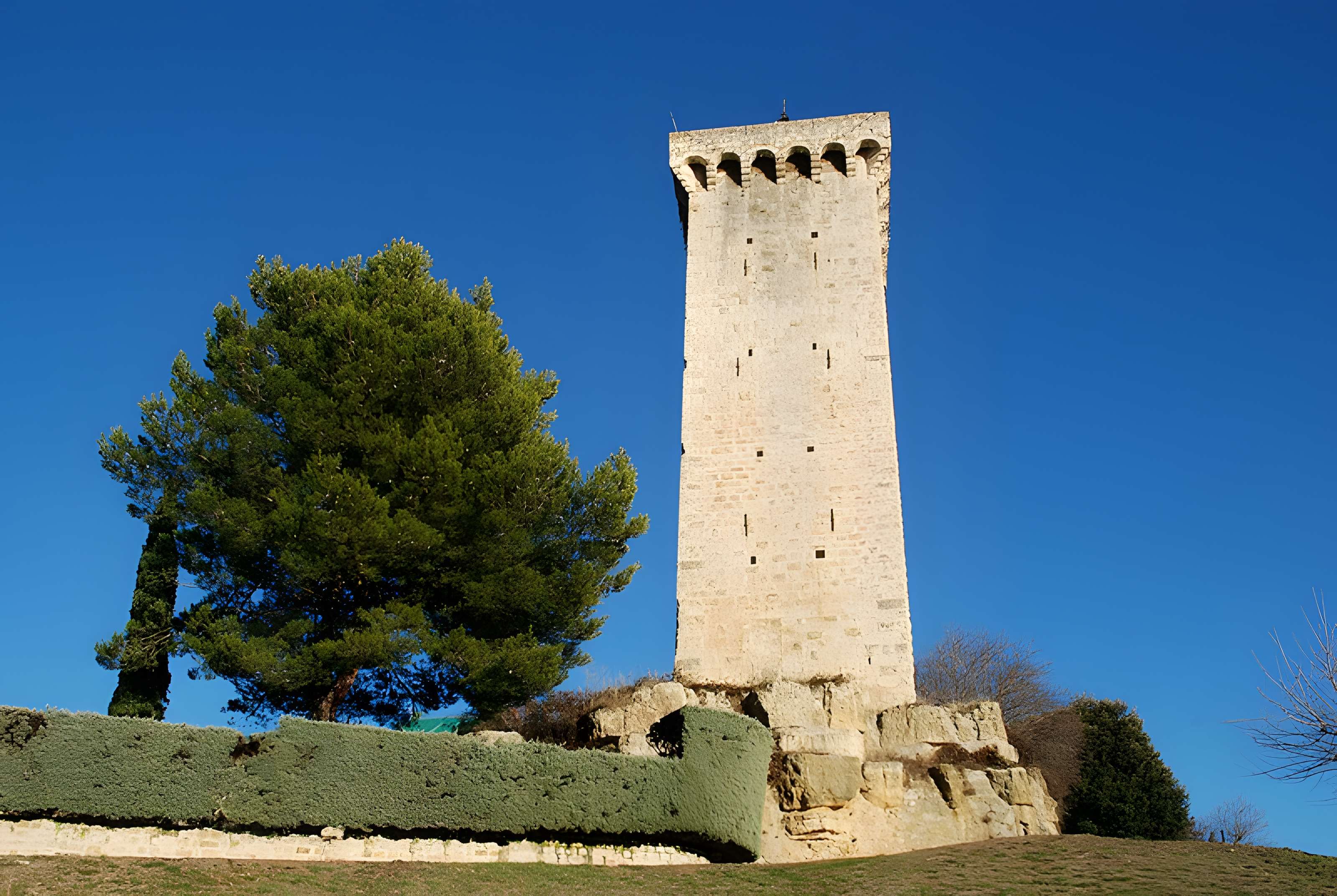 Tour de l'horloge de Saint-Martin-de-Brômes