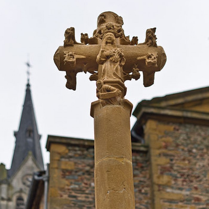 Photo de Croix de Sourcieux-les-Mines