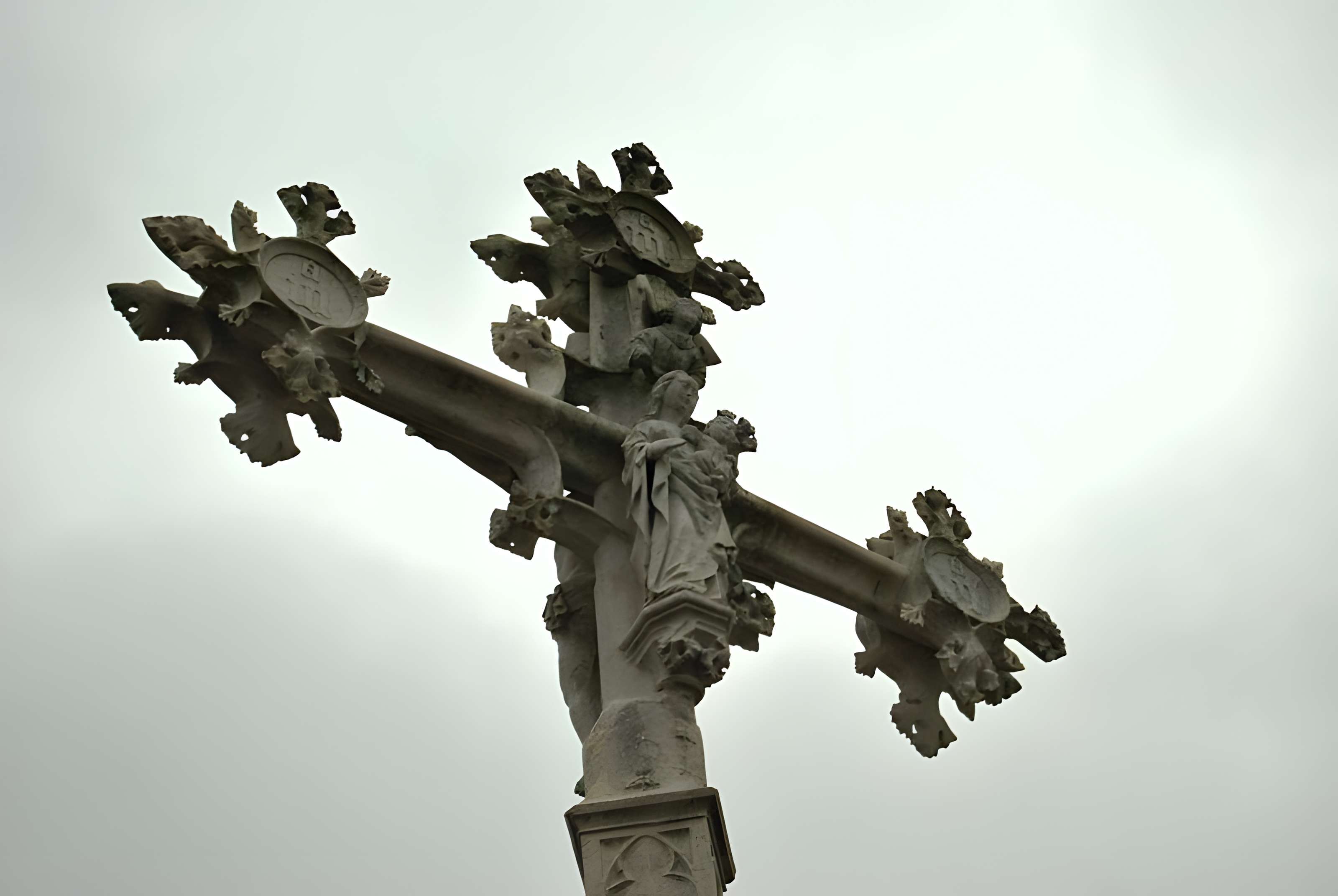 Croix des Thianges de Coust