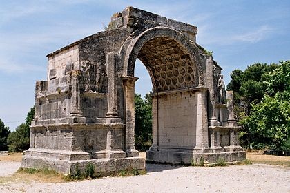 Photo de Arc de triomphe de Glanum à Saint-Rémy-de-Provence