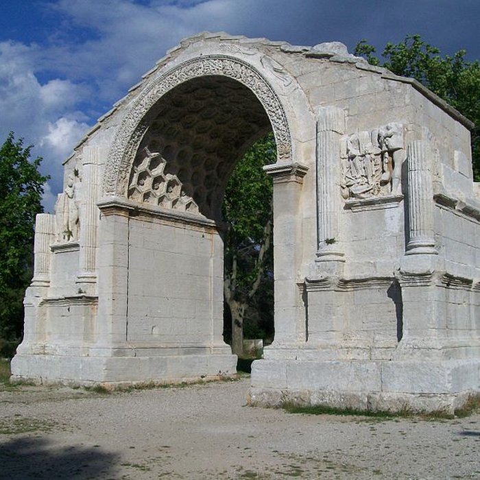 Photo de Arc de triomphe de Glanum à Saint-Rémy-de-Provence