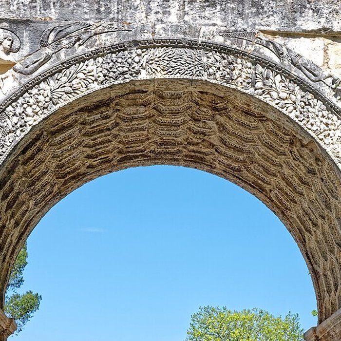 Photo de Arc de triomphe de Glanum à Saint-Rémy-de-Provence