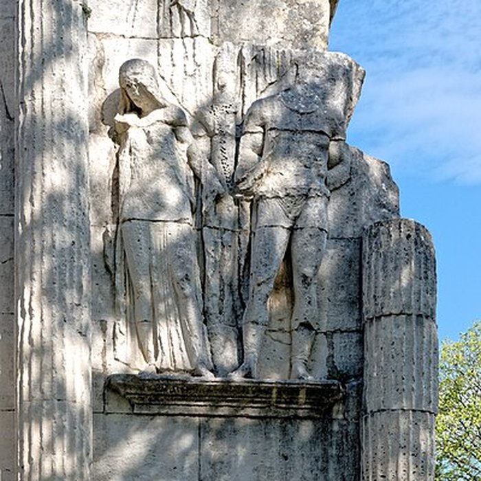 Photo de Arc de triomphe de Glanum à Saint-Rémy-de-Provence