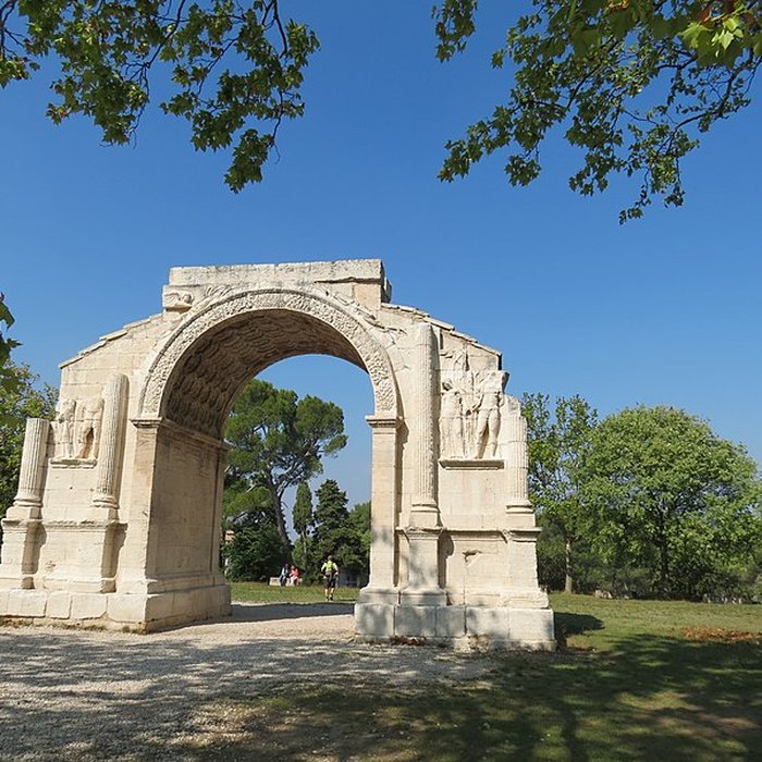 Photo de Arc de triomphe de Glanum à Saint-Rémy-de-Provence