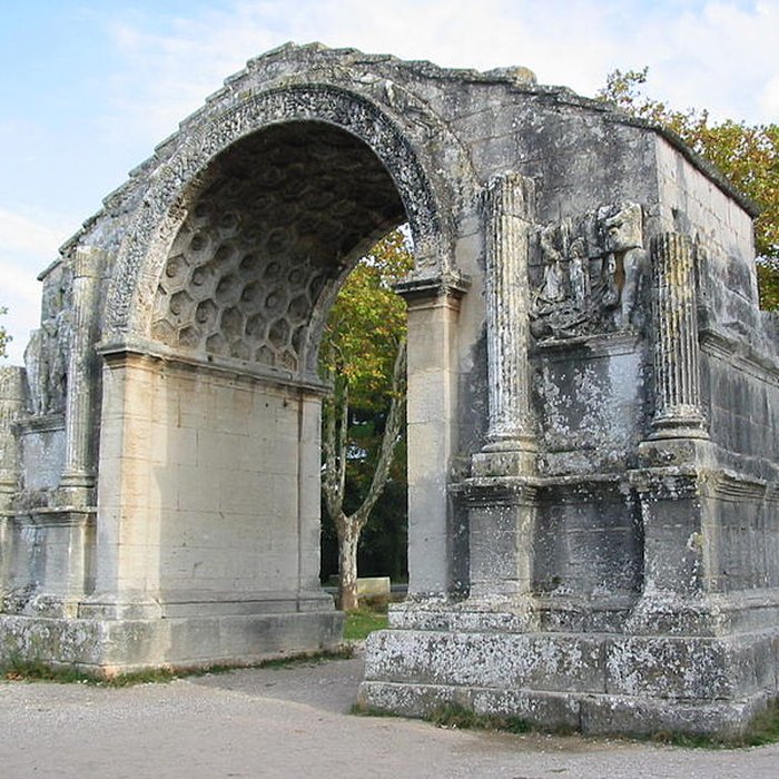 Photo de Arc de triomphe de Glanum à Saint-Rémy-de-Provence