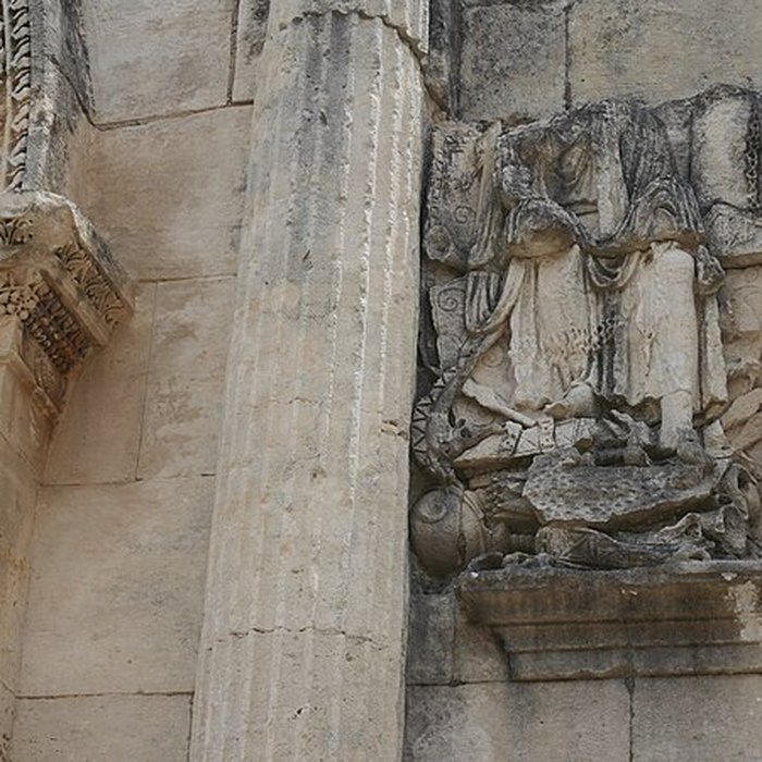 Photo de Arc de triomphe de Glanum à Saint-Rémy-de-Provence