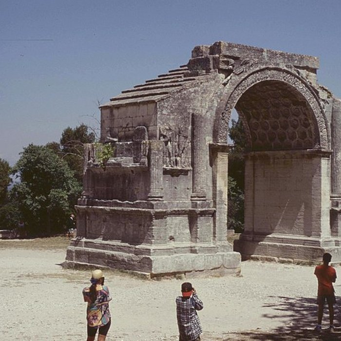 Photo de Arc de triomphe de Glanum à Saint-Rémy-de-Provence